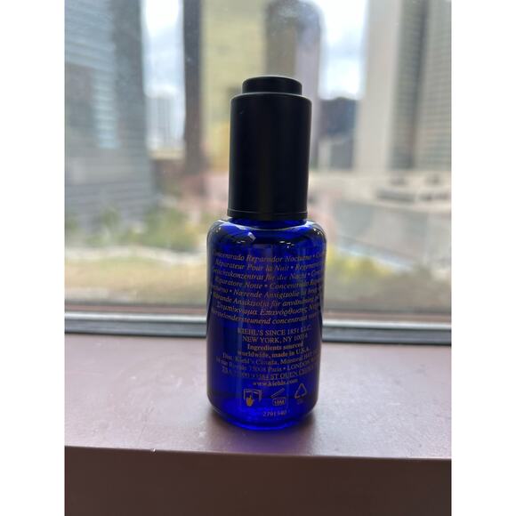 Kiehl’s Midnight Recovery Concentrate Moisturizing Face Oil Serum - Picture 2 of 3